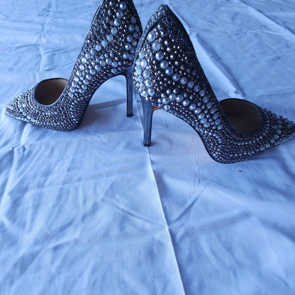 Gianni Bini Silver Heels with Rhinestones